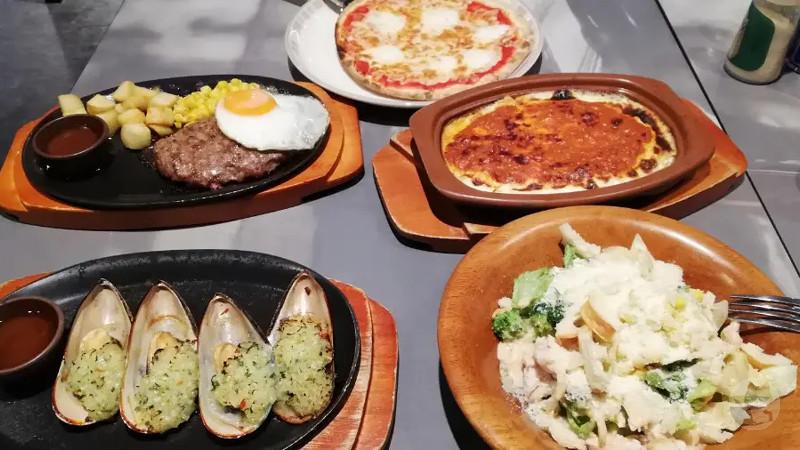 手取り16万弱者男性ワイ、サイゼで豪遊