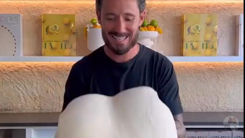 【動画】本場のクロワッサン、レベチwww